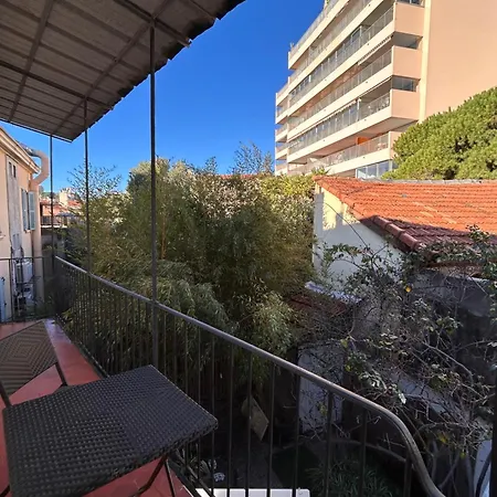 Joli 2 Pieces Au Coeur De ! Appartement