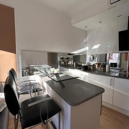 Joli 2 Pieces Au Coeur De ! * קאן