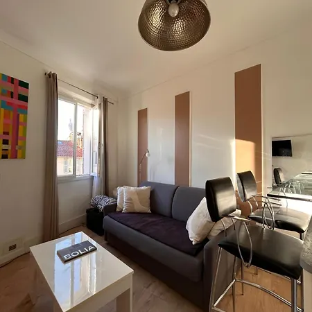 Joli 2 Pieces Au Coeur De ! דירה קאן