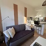Apartament Joli 2 Pieces Au Coeur De ! *